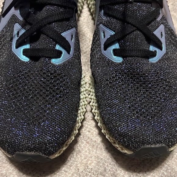 Adidas Ultraboost Size 8.5m - Picture 4 of 7